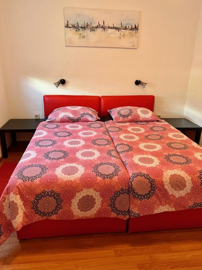 Apartments Toni - 斯拉诺 外观 照片